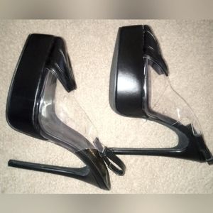Fashionnova, black  & clear strapped pump
